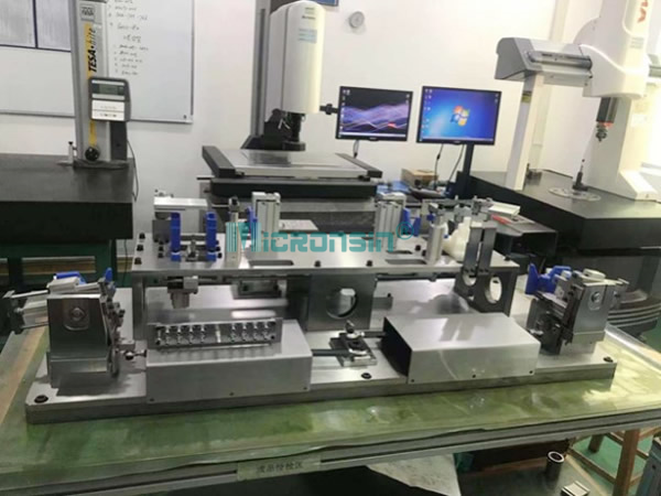 Automobile stabilizer bar inspection tool